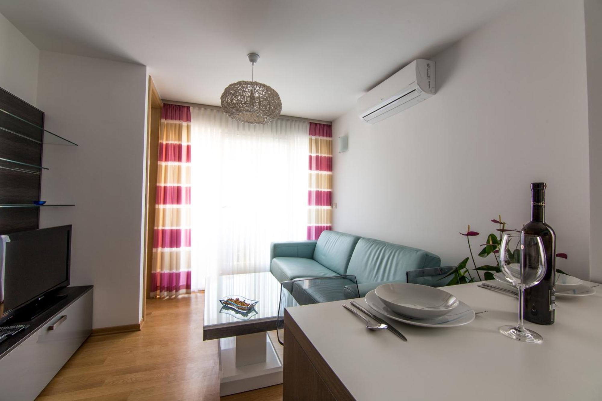 Apartments Villa Novak 1 Donji Okrug  Zimmer foto