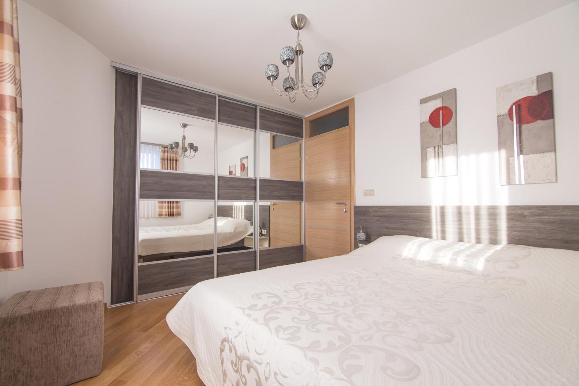 Apartments Villa Novak 1 Donji Okrug  Zimmer foto