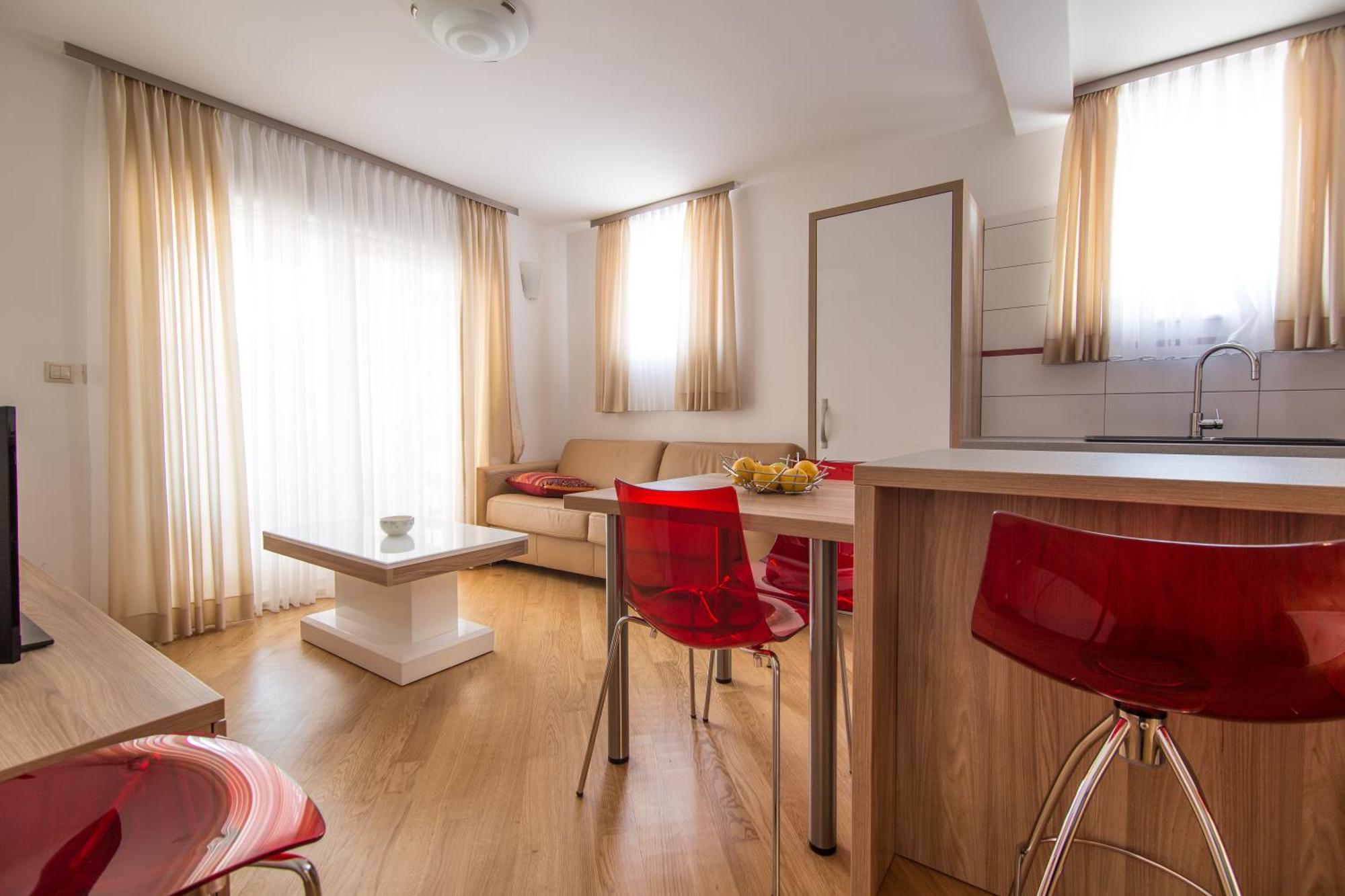 Apartments Villa Novak 1 Donji Okrug  Zimmer foto